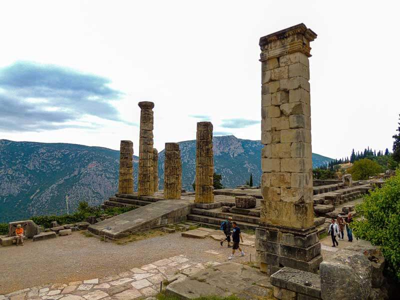 Ruínas do santuário de Delfos